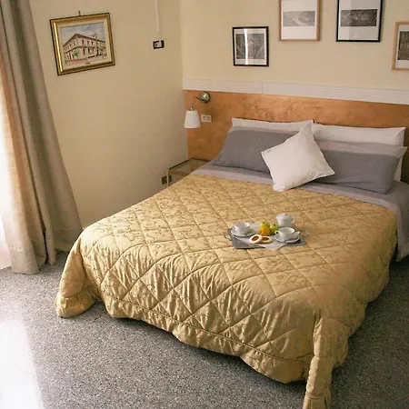 לינה וארוחת בוקר Melibleo Melilli